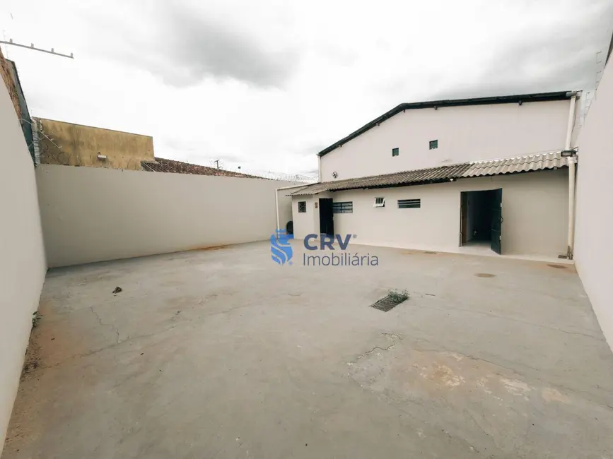 Foto 3 de Sala Comercial para alugar, 160m2 em Antares, Londrina - PR