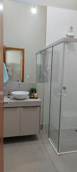 Casa com 3 quartos à venda, 230m2 em Terra Bonita, Londrina - PR - imagem 9 Foto 9 de Casa com 3 quartos à venda, 230m2 em Terra Bonita, Londrina - PR