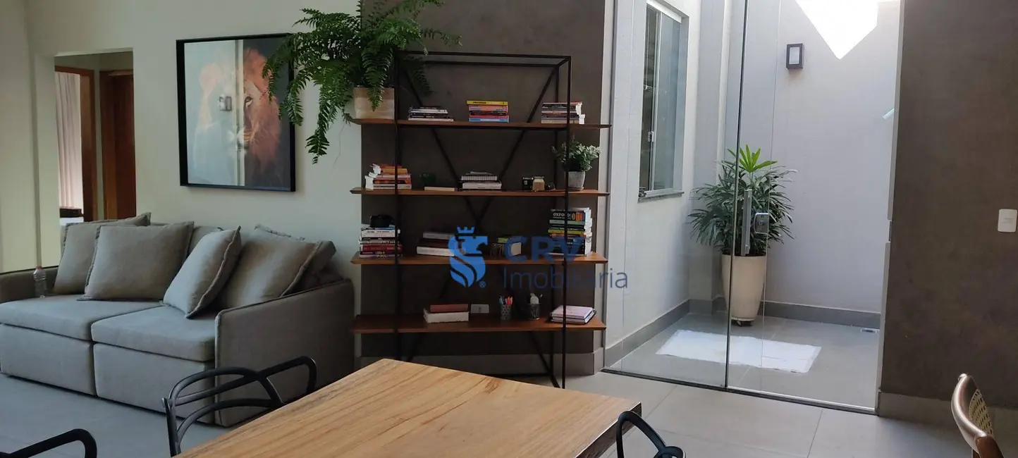 Casa com 3 quartos à venda, 230m2 em Terra Bonita, Londrina - PR - imagem 3 Foto 3 de Casa com 3 quartos à venda, 230m2 em Terra Bonita, Londrina - PR