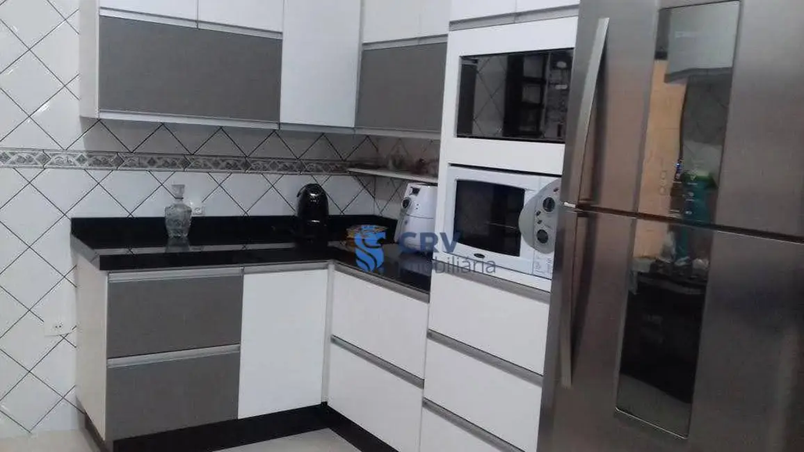 Foto 5 de Casa com 3 quartos à venda, 321m2 em Vila Santa Terezinha, Londrina - PR