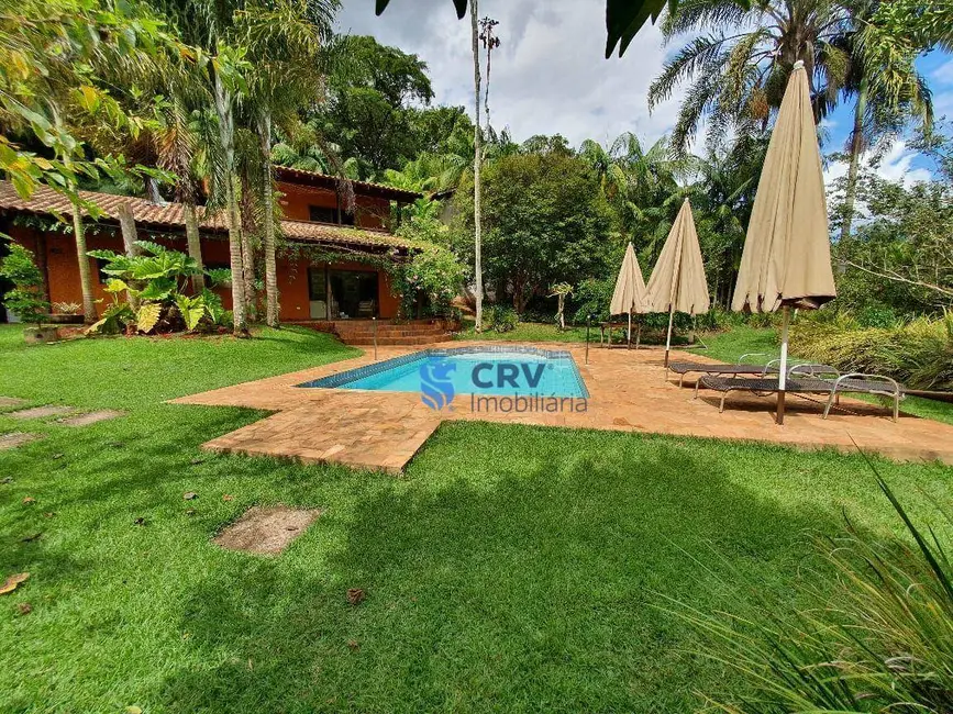 Chácara com 2 quartos à venda, 3008m2 em Parque Universidade, Londrina - PR - imagem 4 Foto 4 de Chácara com 2 quartos à venda, 3008m2 em Parque Universidade, Londrina - PR