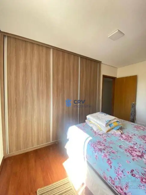 Apartamento com 3 quartos à venda, 139m2 em Centro, Londrina - PR - imagem 6 Foto 6 de Apartamento com 3 quartos à venda, 139m2 em Centro, Londrina - PR
