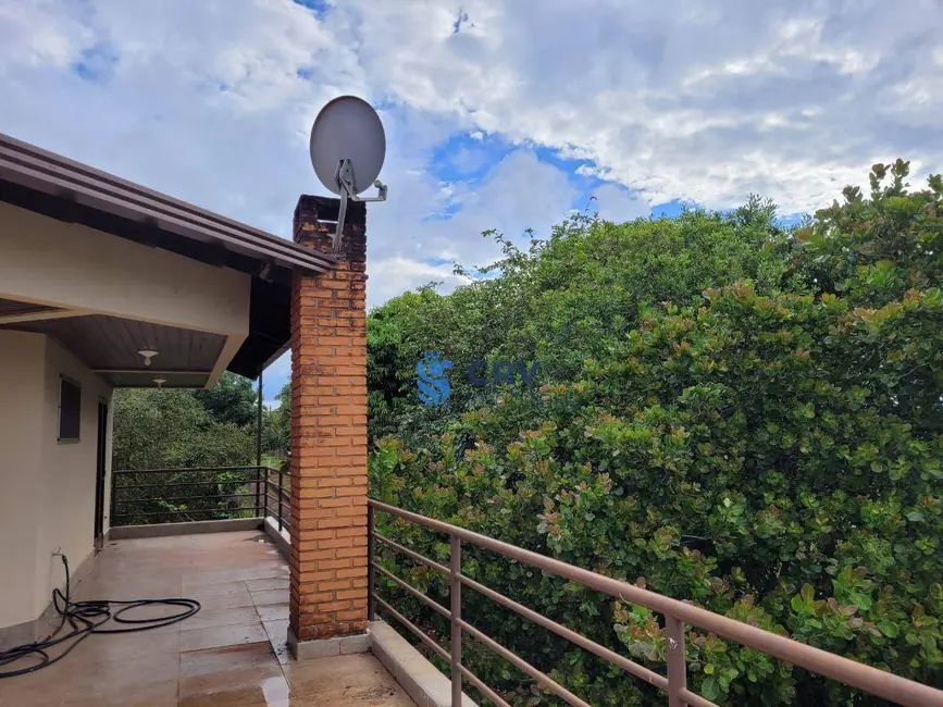 Chácara com 7 quartos à venda, 2802m2 em Sertanopolis - PR - imagem 3 Foto 3 de Chácara com 7 quartos à venda, 2802m2 em Sertanopolis - PR