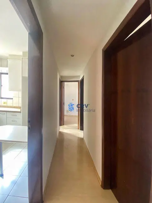 Apartamento com 3 quartos à venda, 105m2 em Centro, Londrina - PR - imagem 9 Foto 9 de Apartamento com 3 quartos à venda, 105m2 em Centro, Londrina - PR