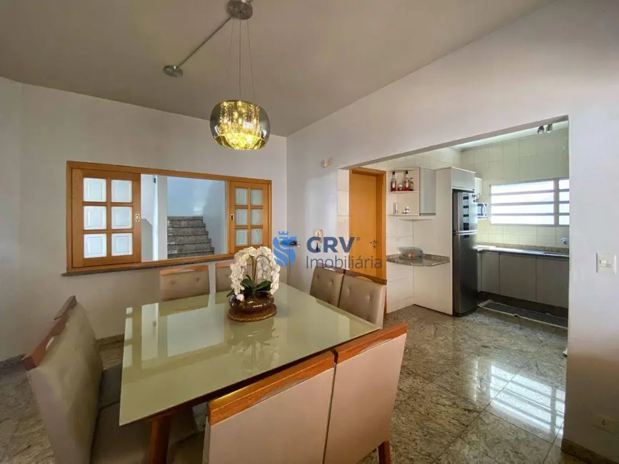 Sobrado com 3 quartos à venda, 441m2 em Jardim Vila Rica, Cambe - PR - imagem 4 Foto 4 de Sobrado com 3 quartos à venda, 441m2 em Jardim Vila Rica, Cambe - PR