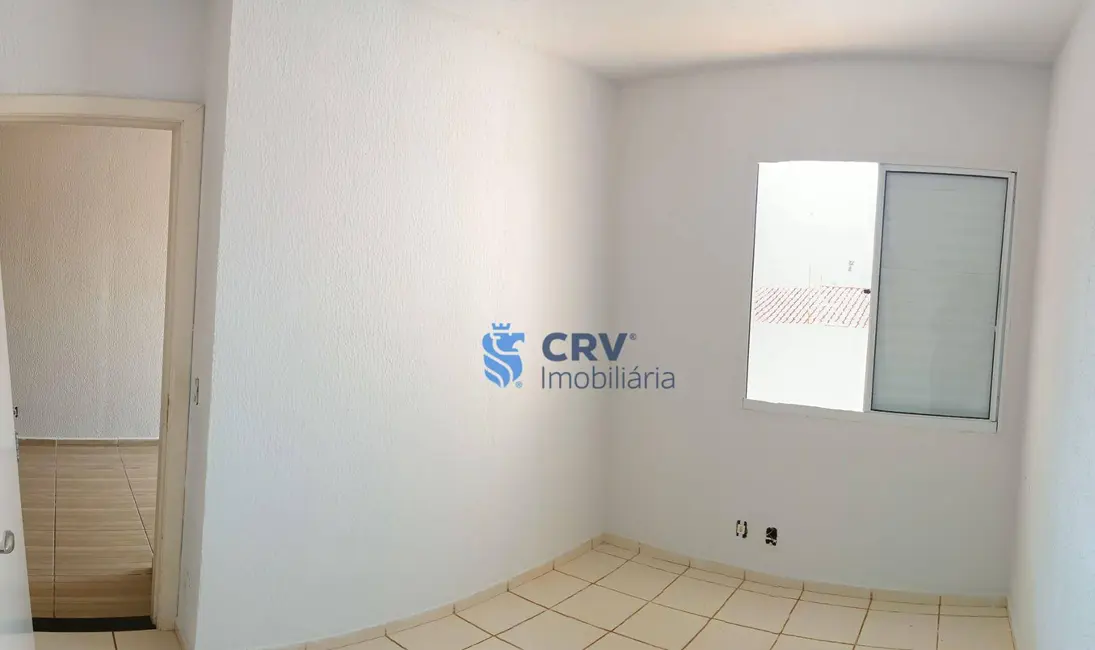 Casa com 3 quartos à venda e para alugar, 60m2 em Heimtal, Londrina - PR - imagem 8 Foto 8 de Casa com 3 quartos à venda e para alugar, 60m2 em Heimtal, Londrina - PR