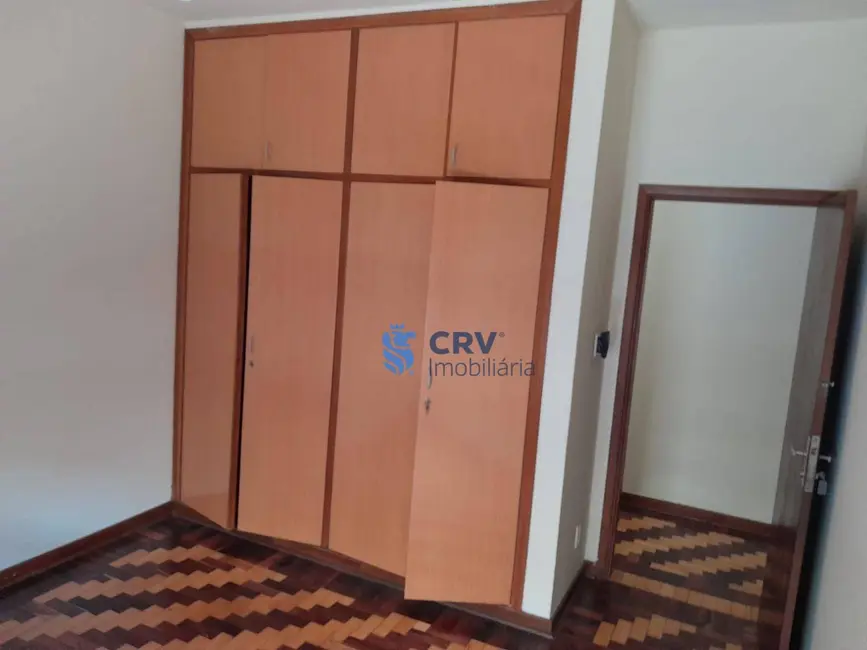 Foto 9 de Casa com 6 quartos para alugar, 900m2 em Caravelle, Londrina - PR