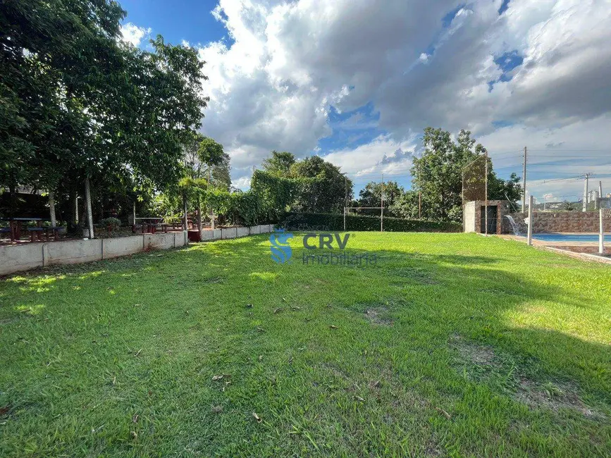 Foto 5 de Terreno / Lote à venda, 1207m2 em Colina Verde, Londrina - PR