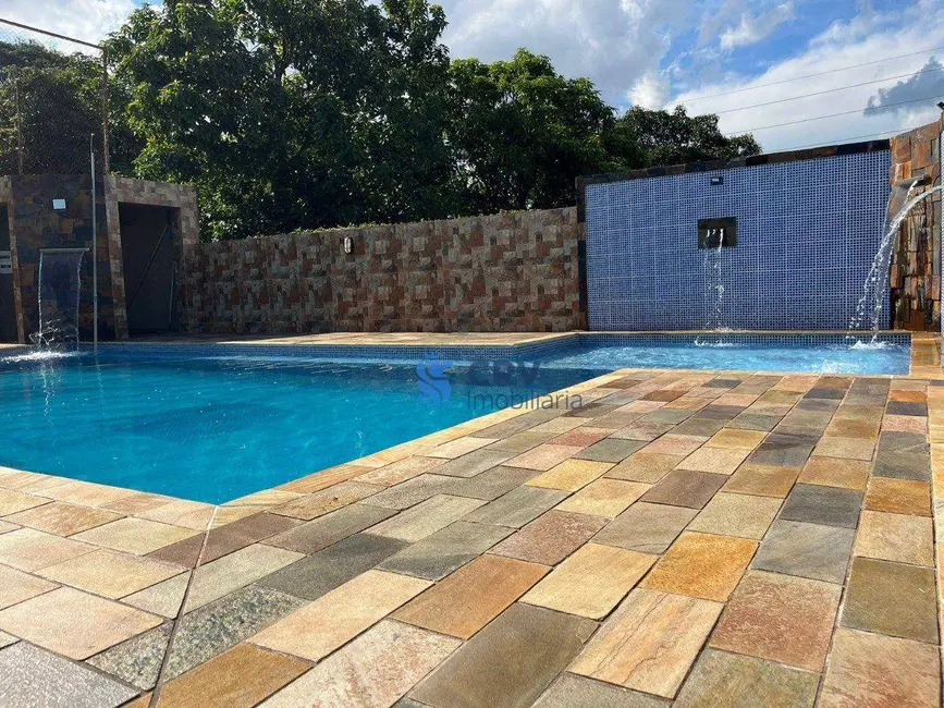 Foto 3 de Terreno / Lote à venda, 1207m2 em Colina Verde, Londrina - PR