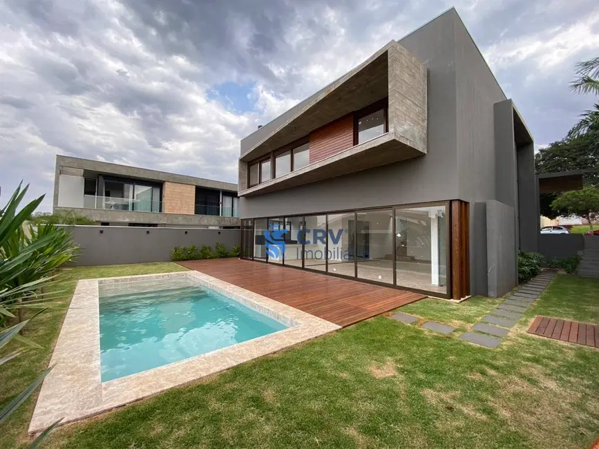 Casa de Condomínio com 4 quartos à venda, 501m2 em Londrina - PR - imagem 5 Foto 5 de Casa de Condomínio com 4 quartos à venda, 501m2 em Londrina - PR