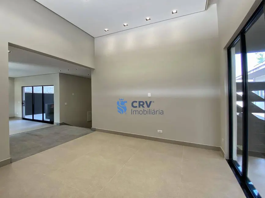 Casa de Condomínio com 3 quartos à venda, 270m2 em Conjunto Habitacional Alexandre Urbanas, Londrina - PR - imagem 3 Foto 3 de Casa de Condomínio com 3 quartos à venda, 270m2 em Conjunto Habitacional Alexandre Urbanas, Londrina - PR