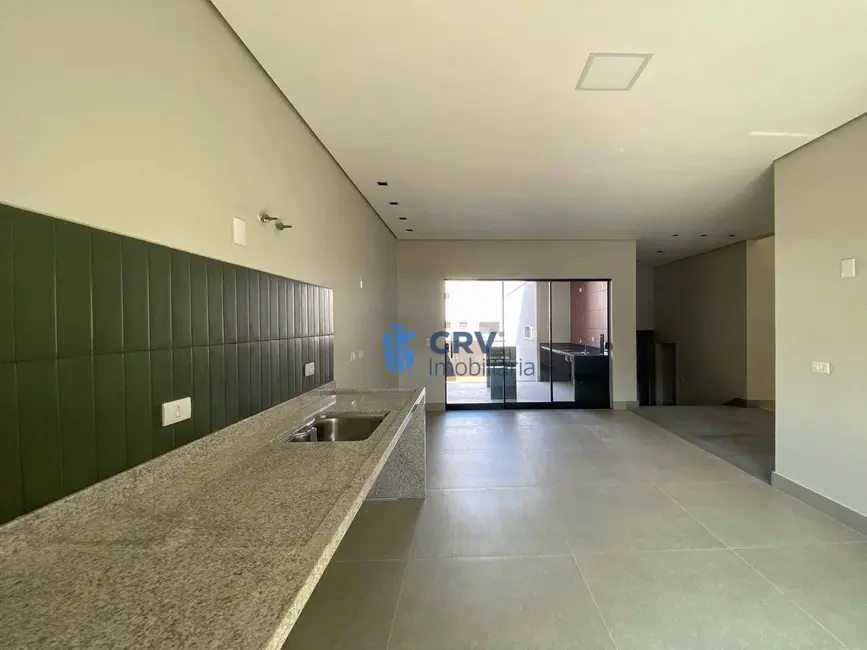 Casa de Condomínio com 3 quartos à venda, 270m2 em Conjunto Habitacional Alexandre Urbanas, Londrina - PR - imagem 8 Foto 8 de Casa de Condomínio com 3 quartos à venda, 270m2 em Conjunto Habitacional Alexandre Urbanas, Londrina - PR