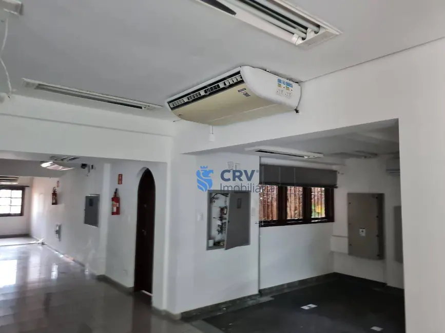 Foto 6 de Casa com 6 quartos para alugar, 1432m2 em Vitória, Londrina - PR