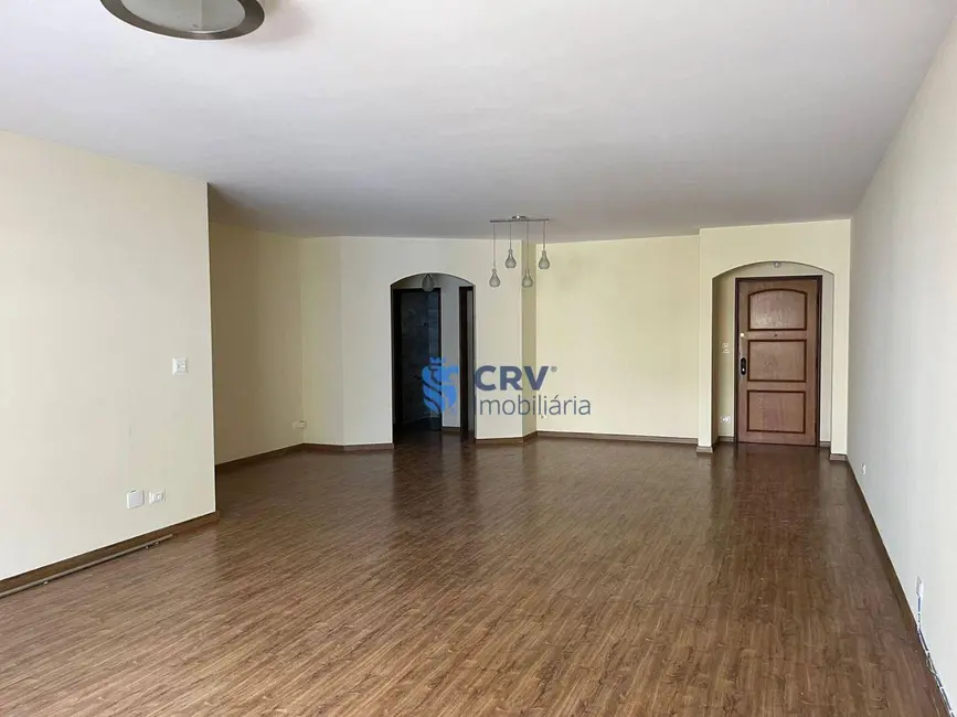 Foto 4 de Apartamento com 3 quartos para alugar, 300m2 em Centro, Londrina - PR