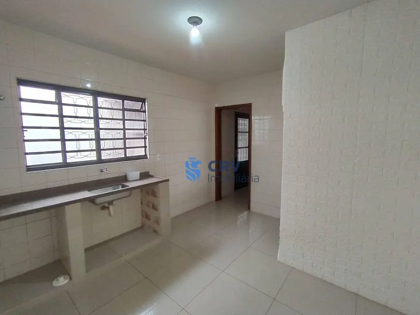 Foto 6 de Casa para alugar, 80m2 em Hedy, Londrina - PR