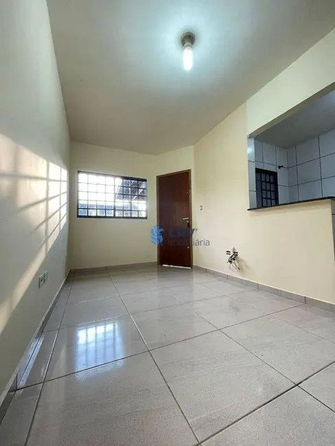 Casa com 3 quartos à venda, 80m2 em Jardim Honda 2, Londrina - PR - imagem 6 Foto 6 de Casa com 3 quartos à venda, 80m2 em Jardim Honda 2, Londrina - PR