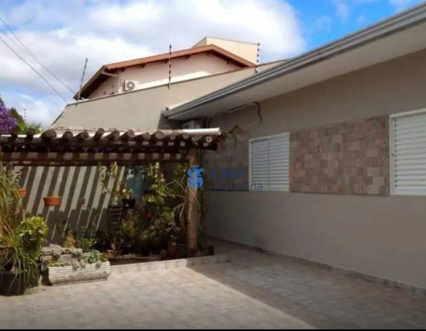 Foto 1 de Casa com 4 quartos à venda, 349m2 em Pinheiros, Londrina - PR