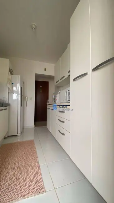 Apartamento com 3 quartos à venda, 66m2 em Parque Residencial Alcântara, Londrina - PR - imagem 3 Foto 3 de Apartamento com 3 quartos à venda, 66m2 em Parque Residencial Alcântara, Londrina - PR