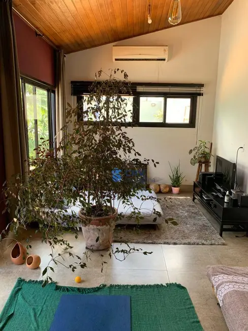 Foto 1 de Casa com 1 quarto à venda, 362m2 em Terra Bonita, Londrina - PR