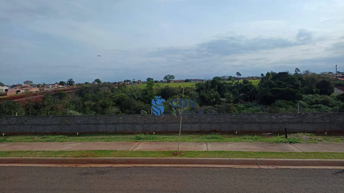 Foto 1 de Terreno / Lote à venda, 267m2 em Jardim Morumbi, Londrina - PR