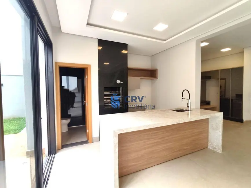 Sobrado com 4 quartos à venda, 330m2 em Londrina - PR - imagem 6 Foto 6 de Sobrado com 4 quartos à venda, 330m2 em Londrina - PR