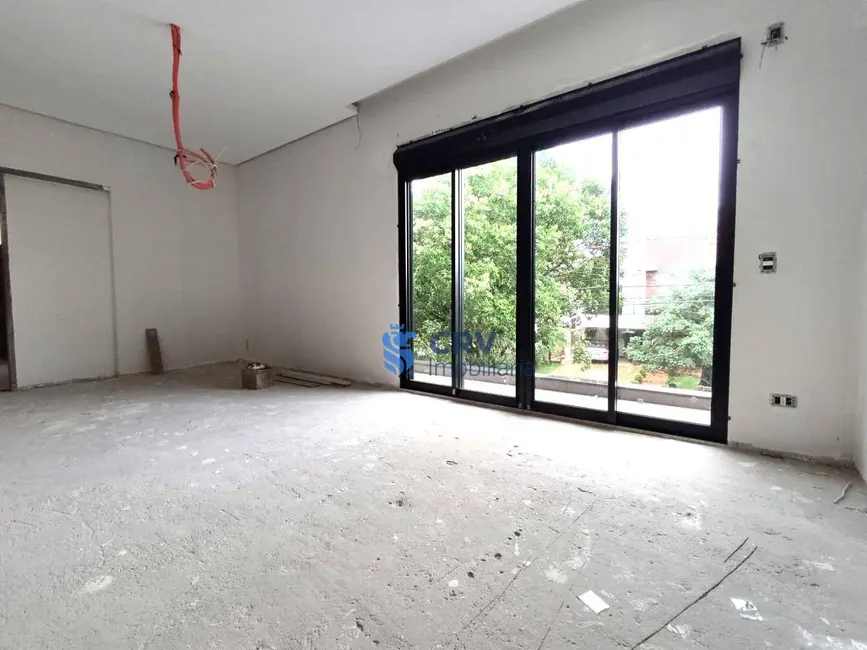 Foto 3 de Sobrado com 3 quartos à venda, 345m2 em Esperança, Londrina - PR