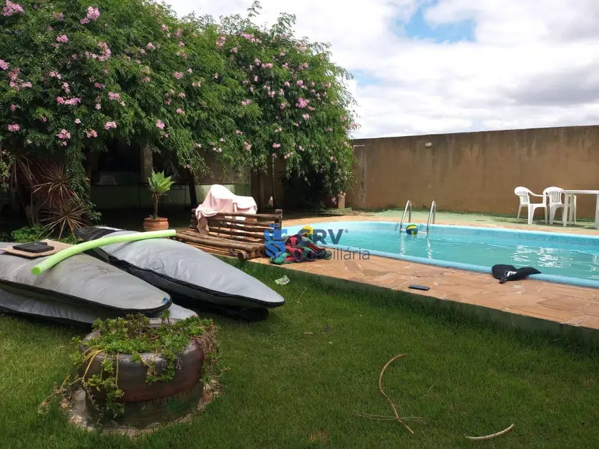 Foto 1 de Chácara com 1 quarto à venda, 484m2 em Colúmbia, Londrina - PR