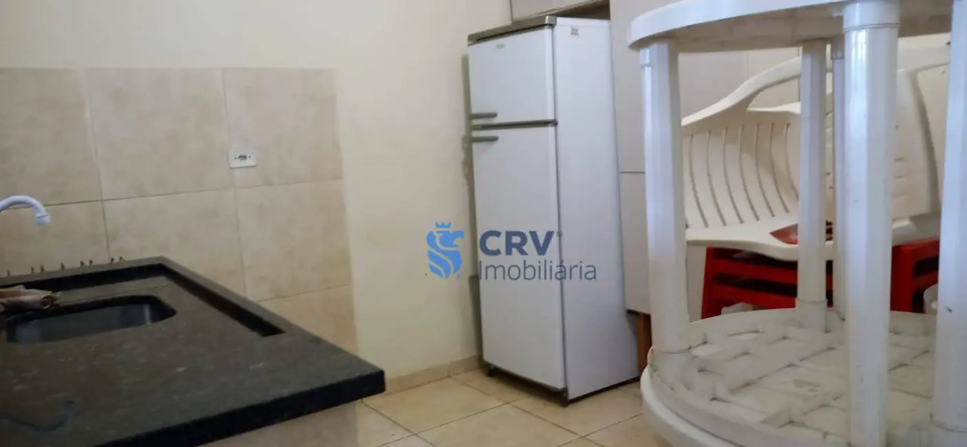 Chácara com 1 quarto à venda, 484m2 em Colúmbia, Londrina - PR - imagem 7 Foto 7 de Chácara com 1 quarto à venda, 484m2 em Colúmbia, Londrina - PR