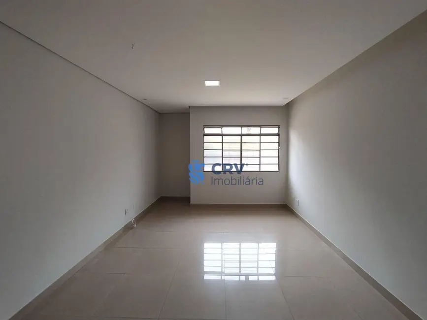Foto 6 de Casa com 3 quartos para alugar, 189m2 em Santa Mônica, Londrina - PR