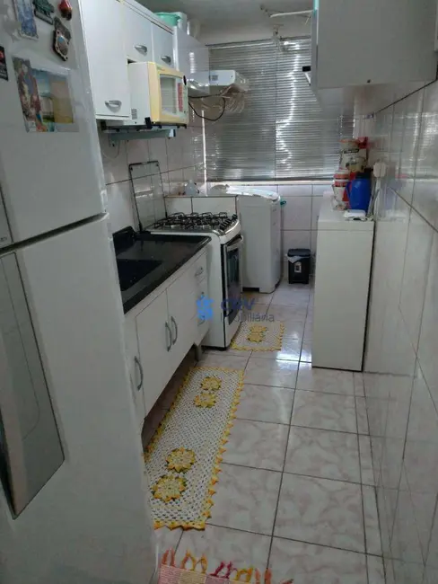 Apartamento com 3 quartos à venda, 60m2 em Conjunto Café, Londrina - PR - imagem 4 Foto 4 de Apartamento com 3 quartos à venda, 60m2 em Conjunto Café, Londrina - PR