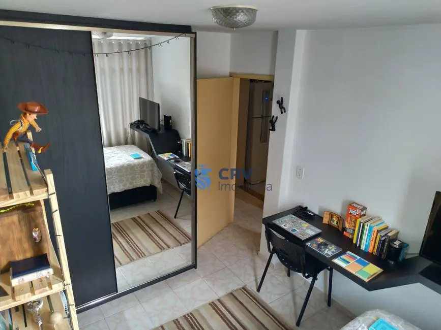 Foto 2 de Apartamento com 3 quartos à venda, 60m2 em Conjunto Café, Londrina - PR