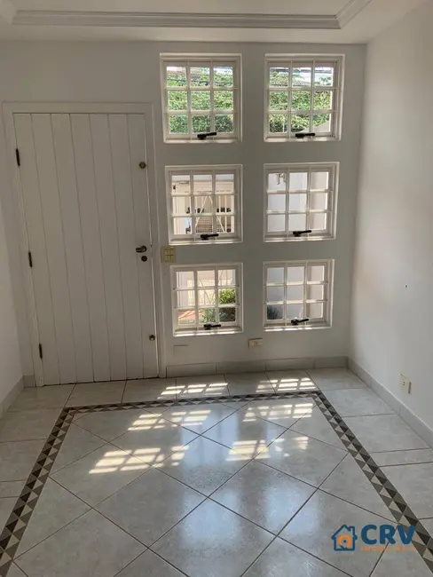 Casa com 3 quartos à venda e para alugar, 408m2 em Quebec, Londrina - PR - imagem 5 Foto 5 de Casa com 3 quartos à venda e para alugar, 408m2 em Quebec, Londrina - PR