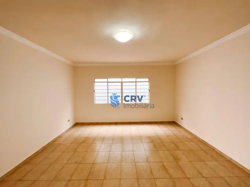 Casa com 4 quartos à venda e para alugar, 350m2 em Lima Azevedo, Londrina - PR - imagem 4 Foto 4 de Casa com 4 quartos à venda e para alugar, 350m2 em Lima Azevedo, Londrina - PR