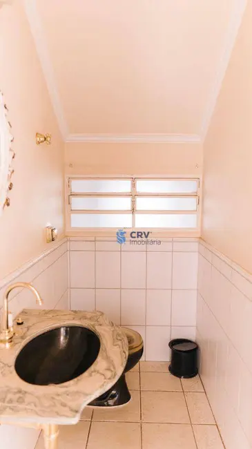 Casa com 4 quartos à venda e para alugar, 350m2 em Lima Azevedo, Londrina - PR - imagem 8 Foto 8 de Casa com 4 quartos à venda e para alugar, 350m2 em Lima Azevedo, Londrina - PR