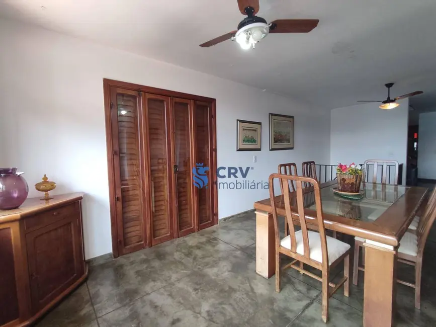 Sobrado com 4 quartos à venda, 800m2 em Quebec, Londrina - PR - imagem 7 Foto 7 de Sobrado com 4 quartos à venda, 800m2 em Quebec, Londrina - PR