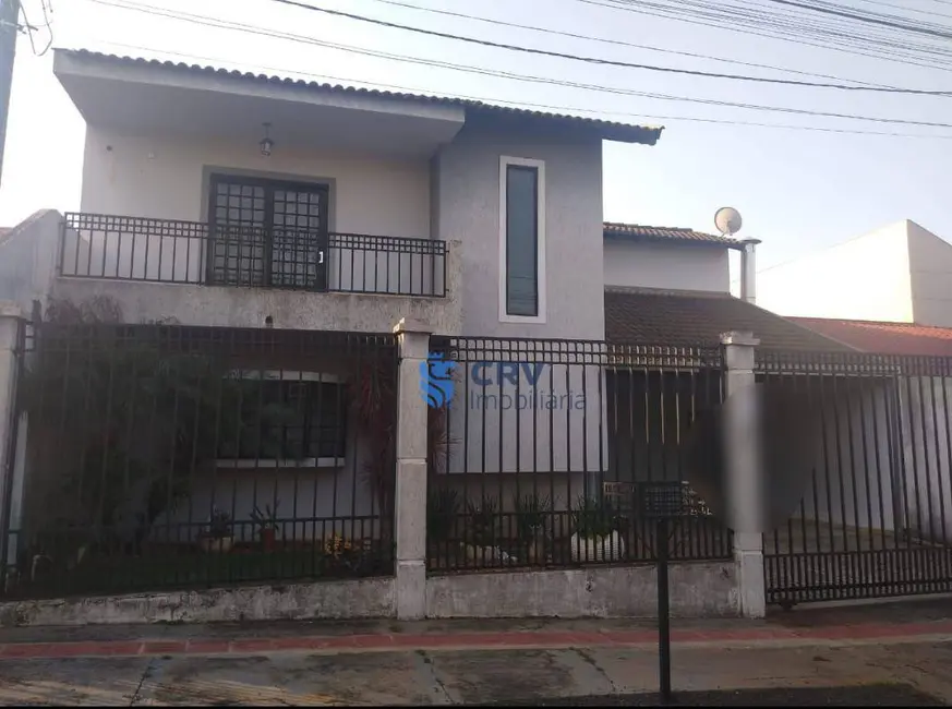 Foto 1 de Sobrado com 3 quartos à venda, 252m2 em Jardim Montecatini, Cambe - PR