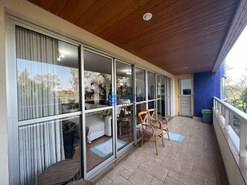 Apartamento com 3 quartos à venda, 251m2 em Jardim Londrilar, Londrina - PR - imagem 6 Foto 6 de Apartamento com 3 quartos à venda, 251m2 em Jardim Londrilar, Londrina - PR