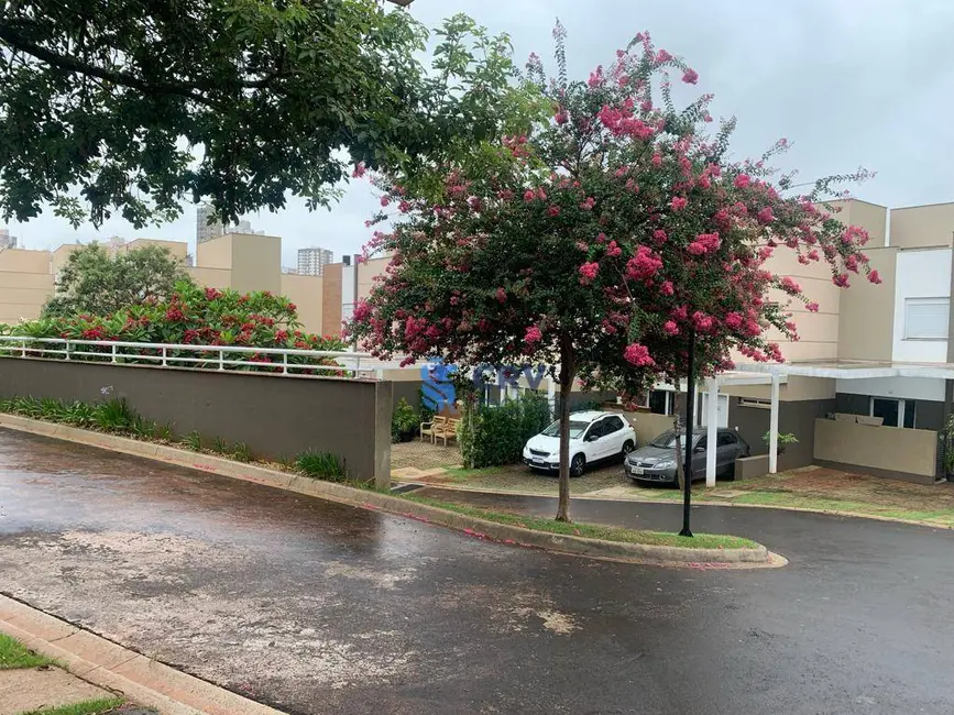 Sobrado com 3 quartos à venda, 150m2 em Bela Vista, Londrina - PR - imagem 2 Foto 2 de Sobrado com 3 quartos à venda, 150m2 em Bela Vista, Londrina - PR