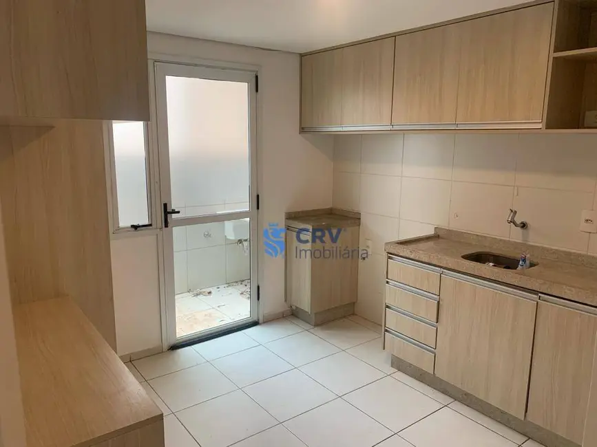 Sobrado com 3 quartos à venda, 150m2 em Bela Vista, Londrina - PR - imagem 7 Foto 7 de Sobrado com 3 quartos à venda, 150m2 em Bela Vista, Londrina - PR