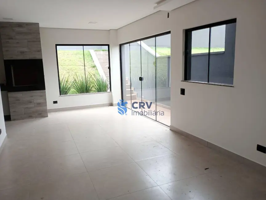 Foto 5 de Casa de Condomínio com 3 quartos para alugar, 250m2 em Jardim da Luz, Londrina - PR