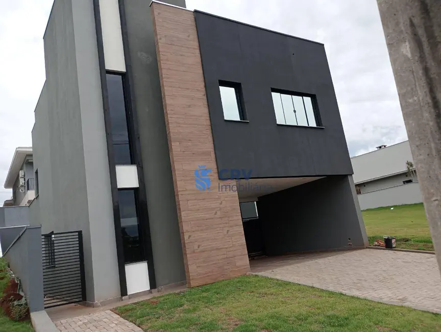 Foto 1 de Casa de Condomínio com 3 quartos para alugar, 250m2 em Jardim da Luz, Londrina - PR