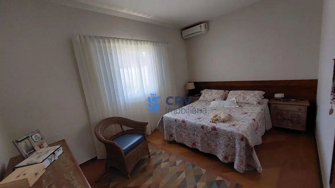 Casa com 4 quartos à venda, 1800m2 em Tucano, Londrina - PR - imagem 8 Foto 8 de Casa com 4 quartos à venda, 1800m2 em Tucano, Londrina - PR