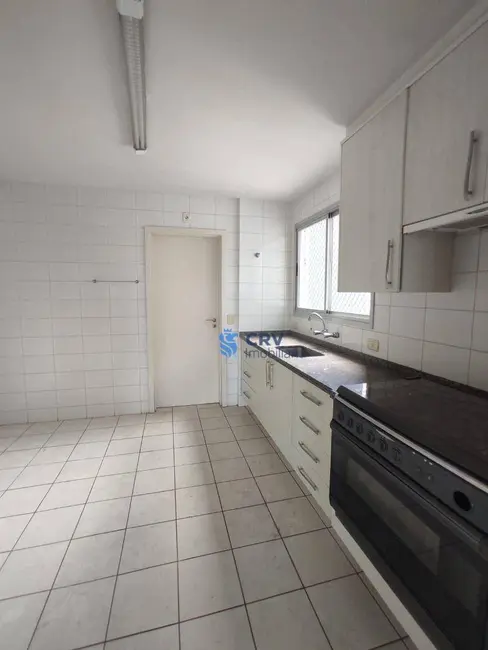 Foto 5 de Apartamento com 3 quartos para alugar, 203m2 em Londrina - PR