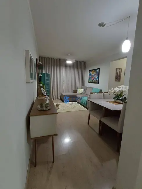 Apartamento com 2 quartos à venda, 59m2 em Industrial, Londrina - PR - imagem 6 Foto 6 de Apartamento com 2 quartos à venda, 59m2 em Industrial, Londrina - PR