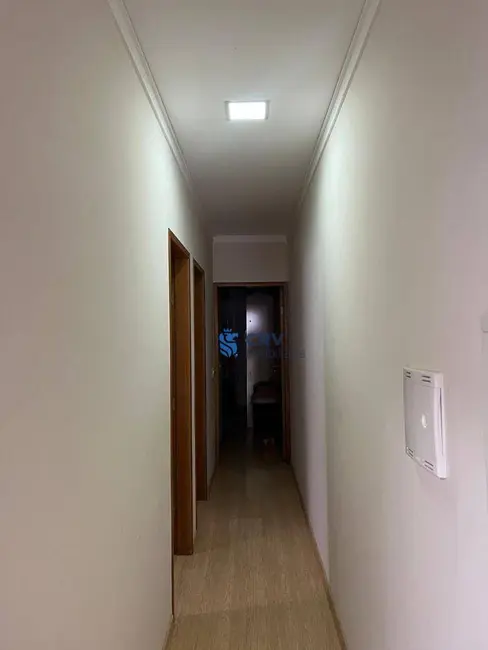 Foto 9 de Casa com 3 quartos para alugar, 125m2 em Alto da Boa Vista, Londrina - PR