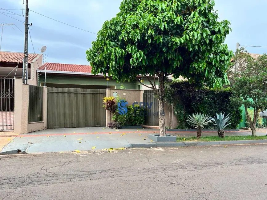 Casa com 4 quartos à venda, 360m2 em Vale de San Izidro, Londrina - PR - imagem 1 Foto 1 de Casa com 4 quartos à venda, 360m2 em Vale de San Izidro, Londrina - PR