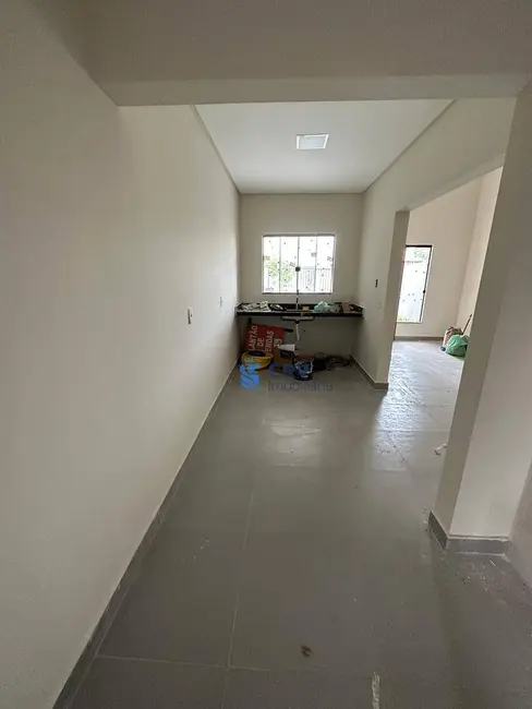 Foto 3 de Casa com 3 quartos para alugar, 250m2 em Colúmbia, Londrina - PR