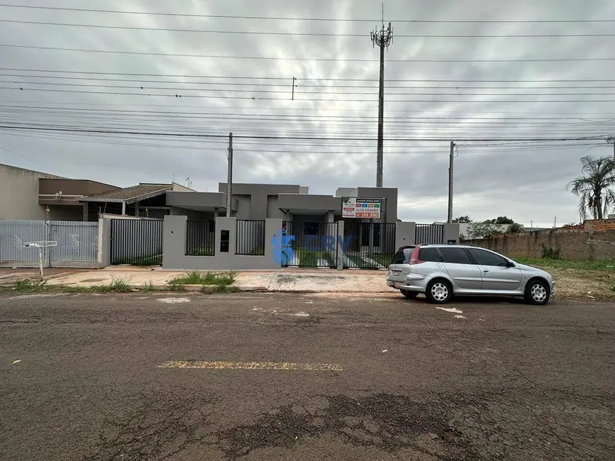 Foto 1 de Casa com 3 quartos para alugar, 250m2 em Colúmbia, Londrina - PR