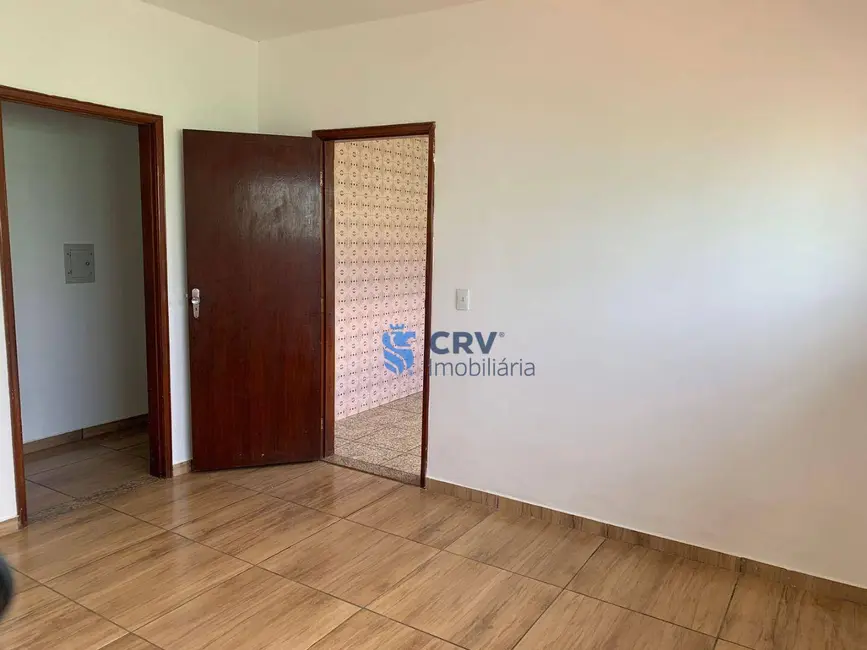 Foto 9 de Casa com 3 quartos para alugar, 600m2 em Londrina - PR