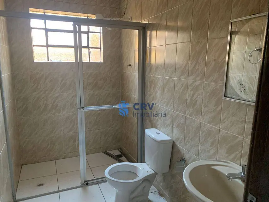 Foto 8 de Casa com 3 quartos para alugar, 570m2 em Jardim Shangri-la A, Londrina - PR